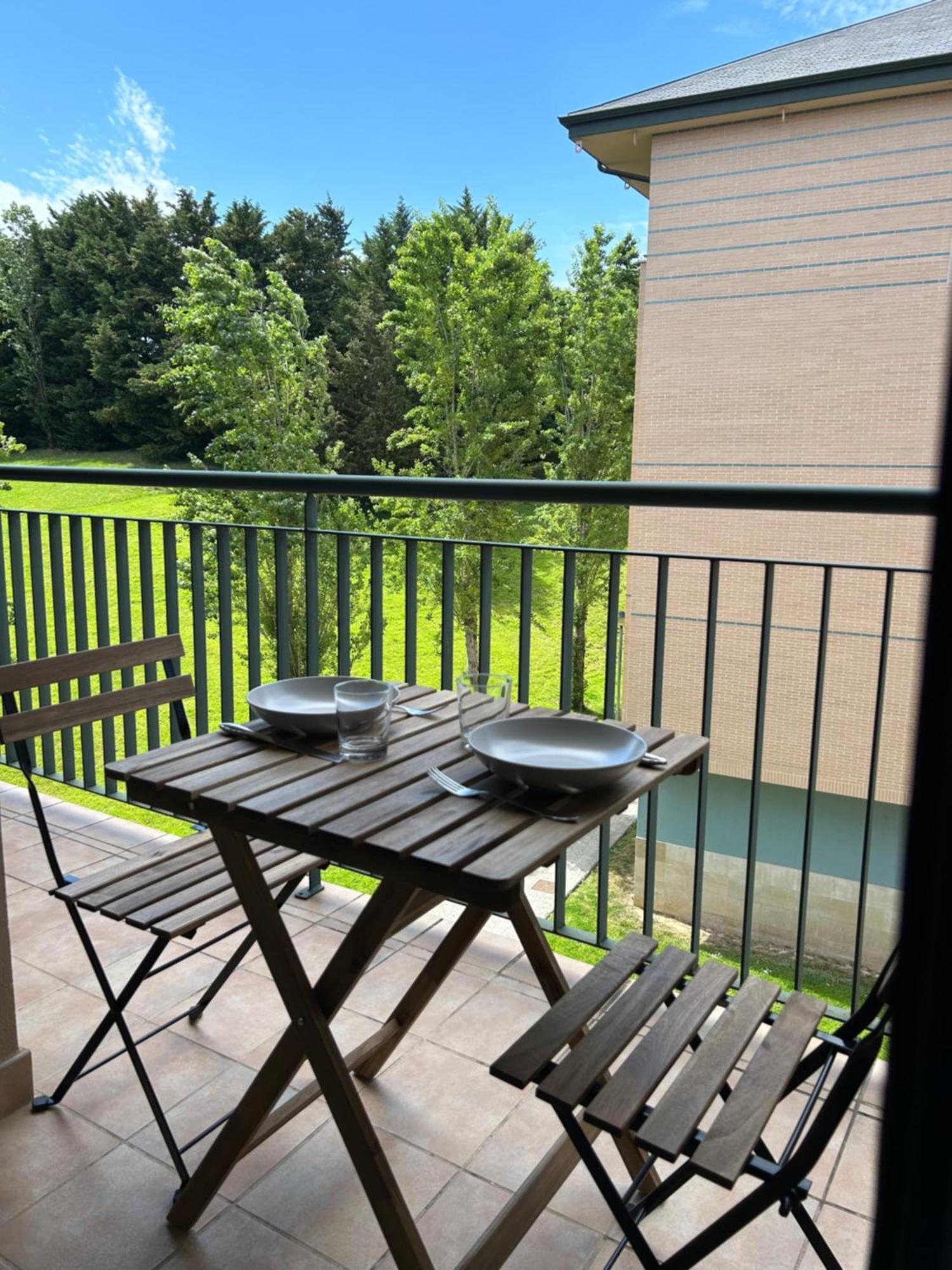 Acogedor Apartamento En Gernika Luaran gambar