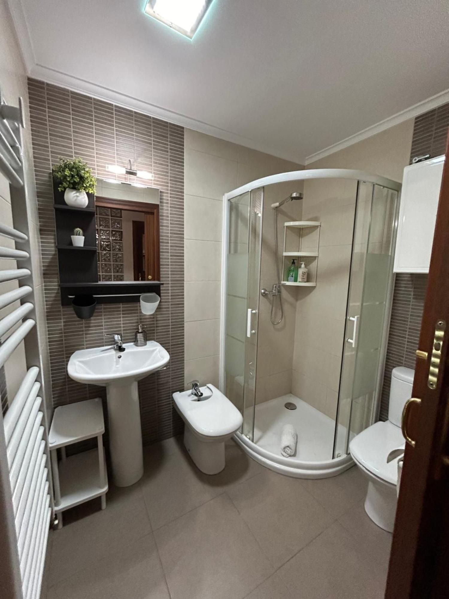 Acogedor Apartamento En Gernika Luaran gambar