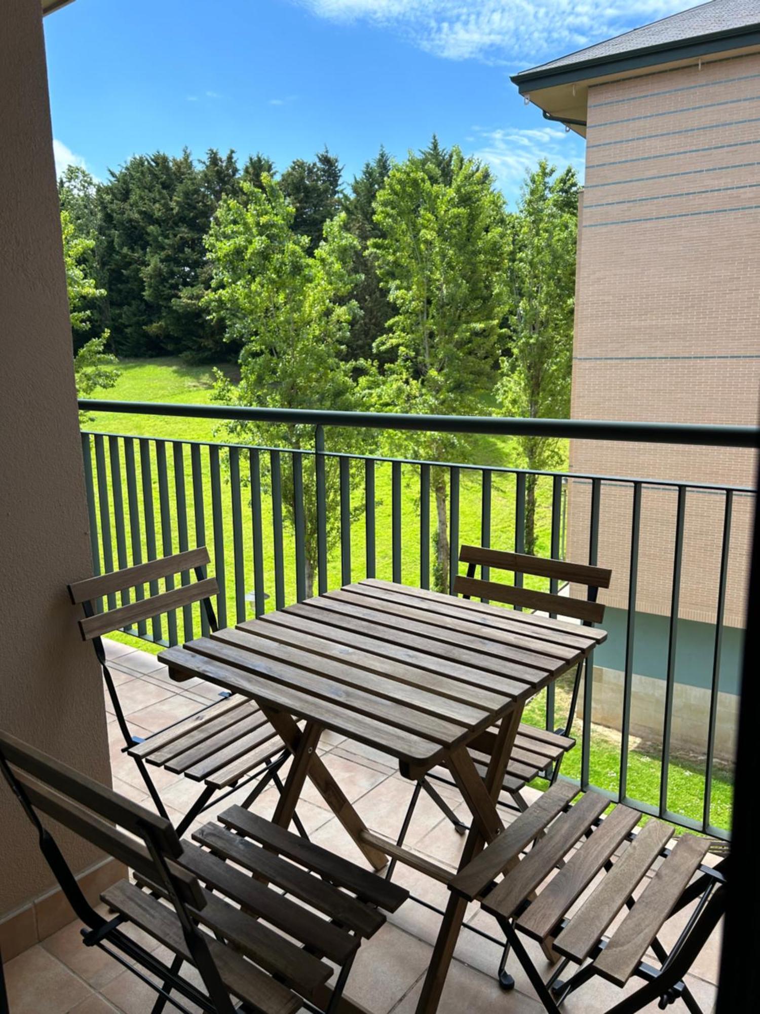 Acogedor Apartamento En Gernika Luaran gambar